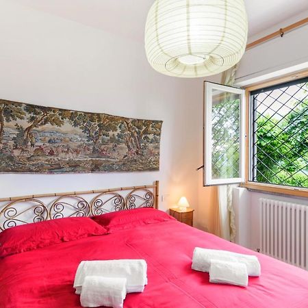 Апартаменти Como Lake Cosy Flat With Garden And Parking Черноббіо Екстер'єр фото