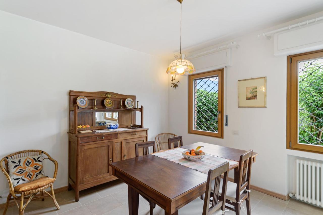 Апартаменти Como Lake Cosy Flat With Garden And Parking Черноббіо Екстер'єр фото