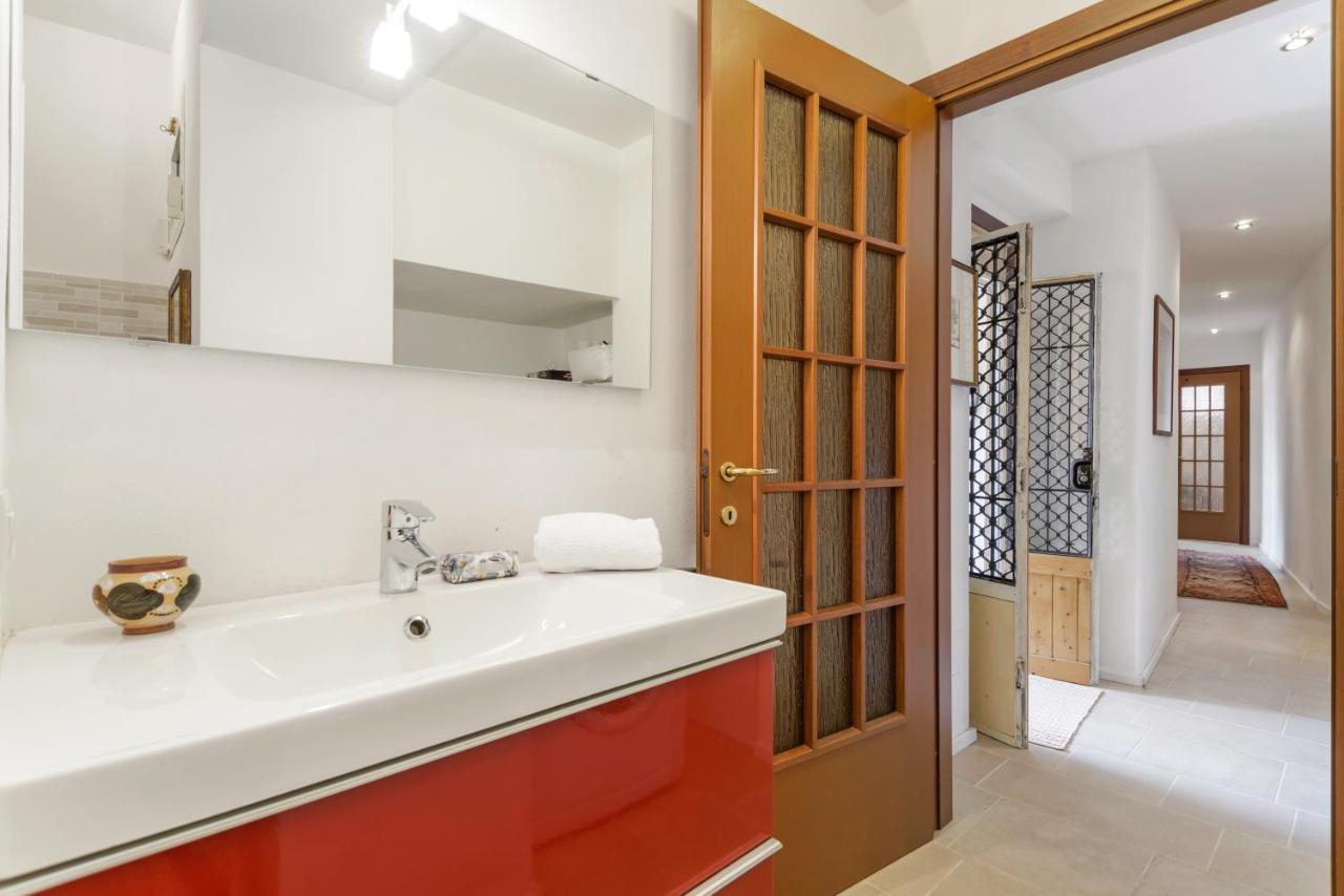 Апартаменти Como Lake Cosy Flat With Garden And Parking Черноббіо Екстер'єр фото